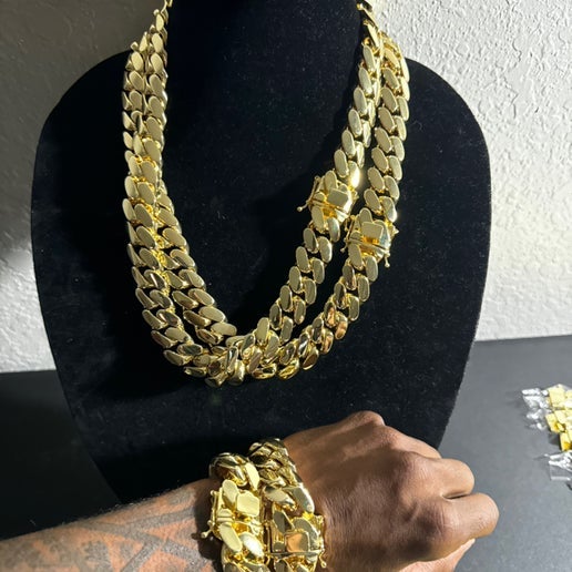 20mm Collection Deals